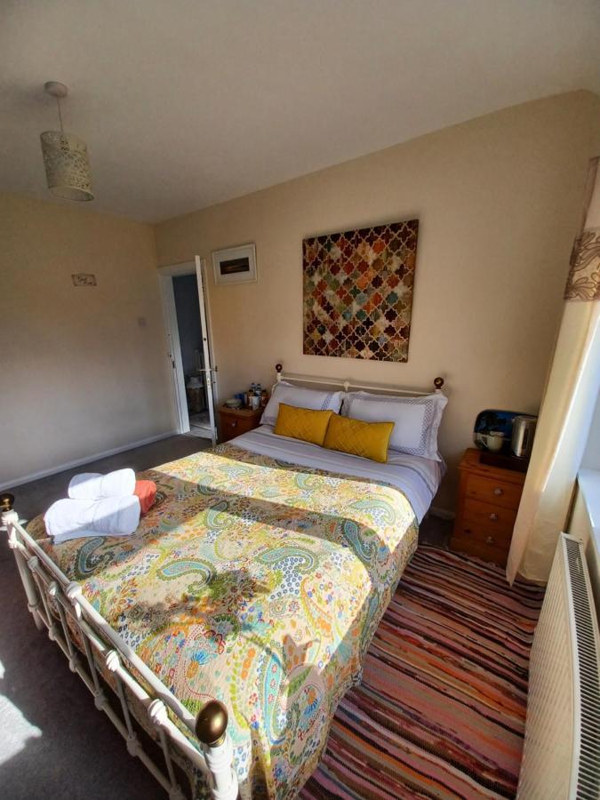 Stunning Homestay In Wolverhampton Bushbury Kültér fotó